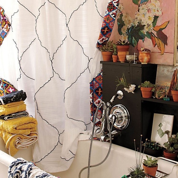 ISO Anthropologie Anouk Shower Curtain - Picture 1 of 1